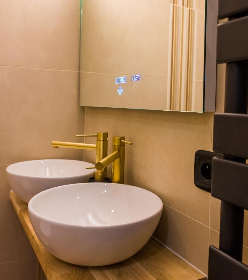 Nice Vieille Ville Appartement Neuf Et Cosy, Deux Chambres, 6 Couchages מראה חיצוני תמונה